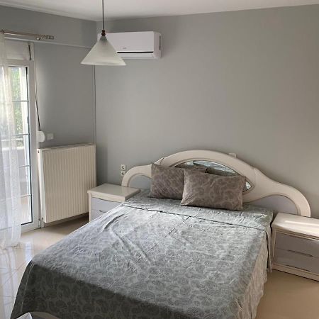 Τhe Sunny Apartments Игуменица Экстерьер фото
