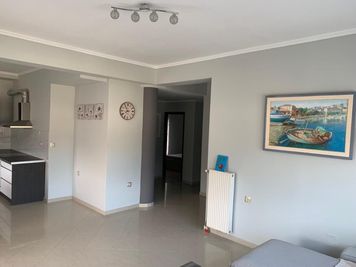 Τhe Sunny Apartments Игуменица Экстерьер фото