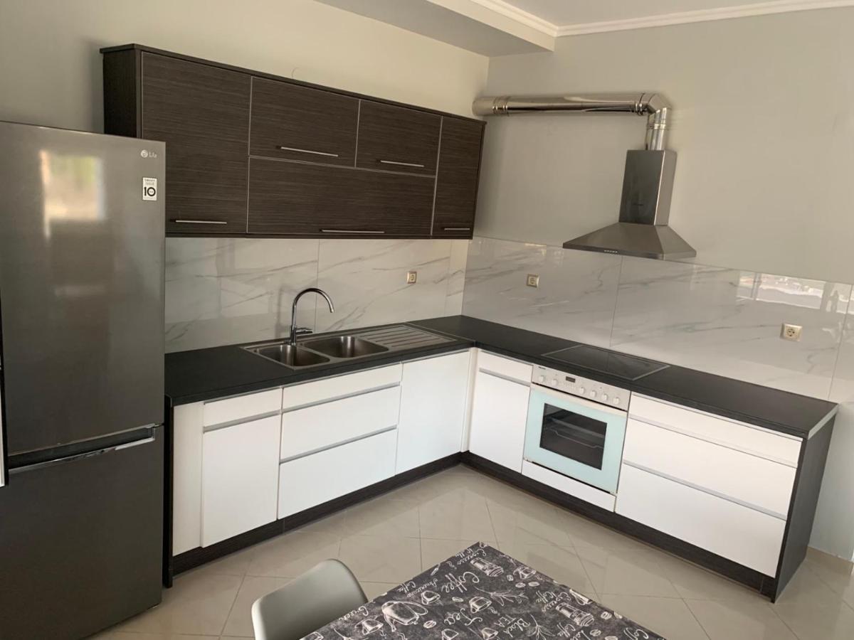 Τhe Sunny Apartments Игуменица Экстерьер фото